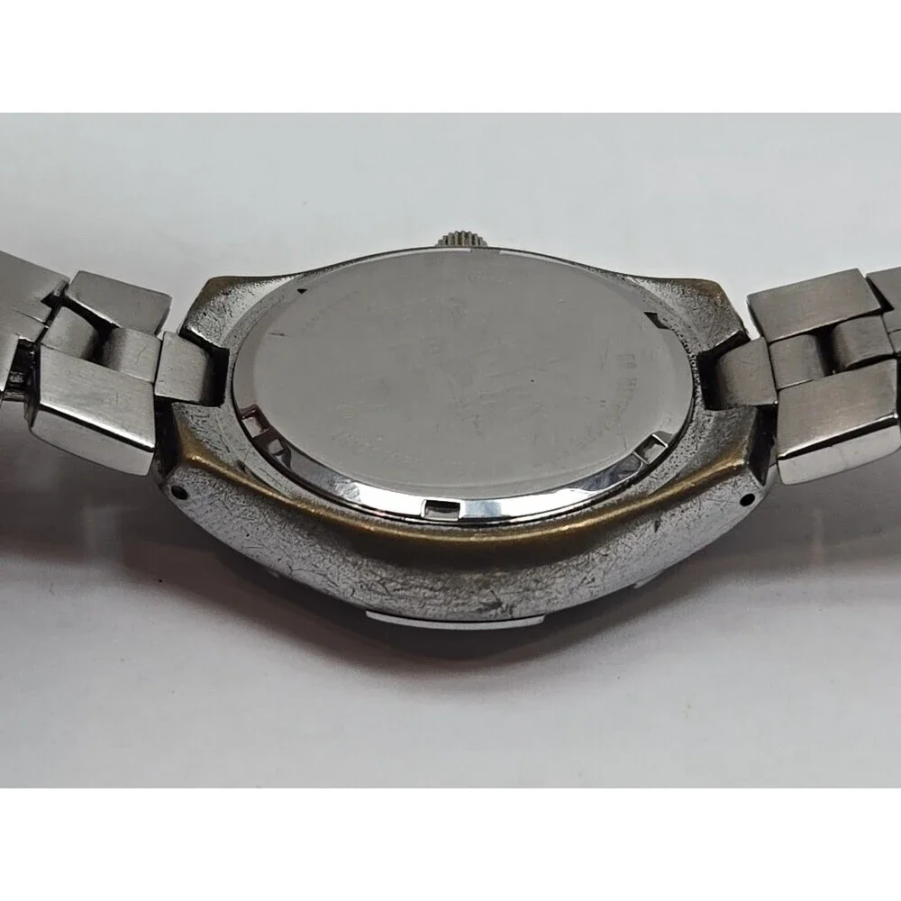 Relic Wet by Fossil Mens Green Dial Silver Stainless Date Watch New Battery 50M